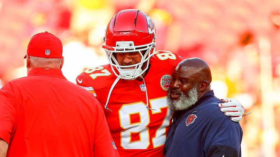 Travis Kelce praises offensive coordinator's reported Chiefs return