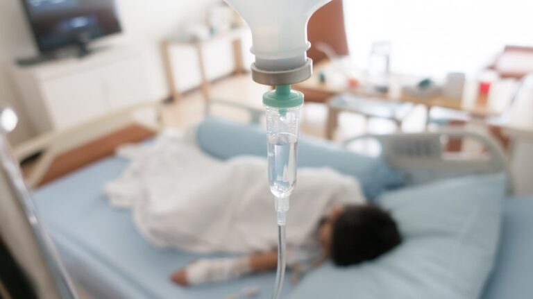 Catholic influencer's 5-year-old son dies after 11-day flu battle followed by thousands