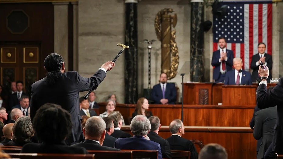 Growing number of Democrats skipping Trump's 2026 State of the Union