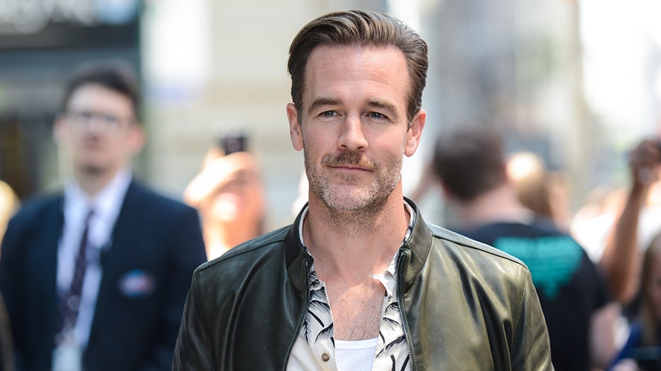 Alarming cancer symptoms highlighted by popular actor's early death