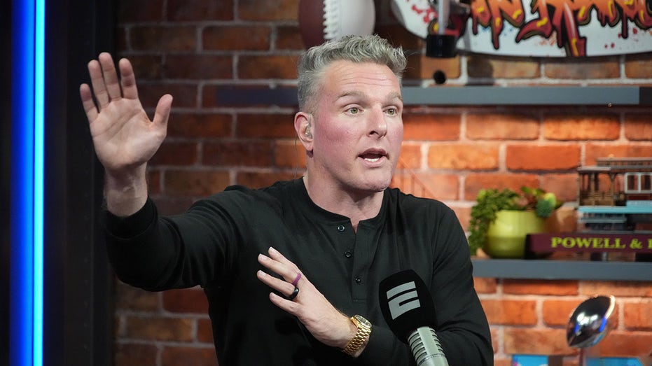 Pat McAfee says San Francisco wasn't the 's---hole' he thought it may be during Super Bowl week