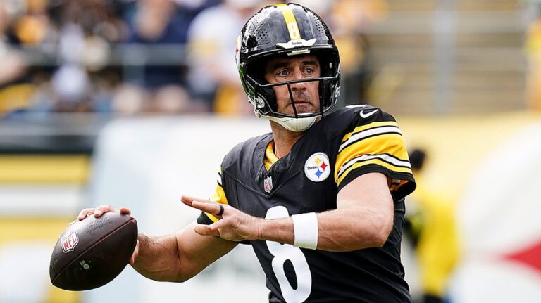 Aaron Rodgers' chances of returning to Steelers 'increasing' amid Mike McCarthy hire: report