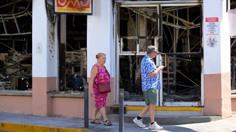 Mexico says Jalisco security situation 'stabilized,' flights resuming after Americans stranded