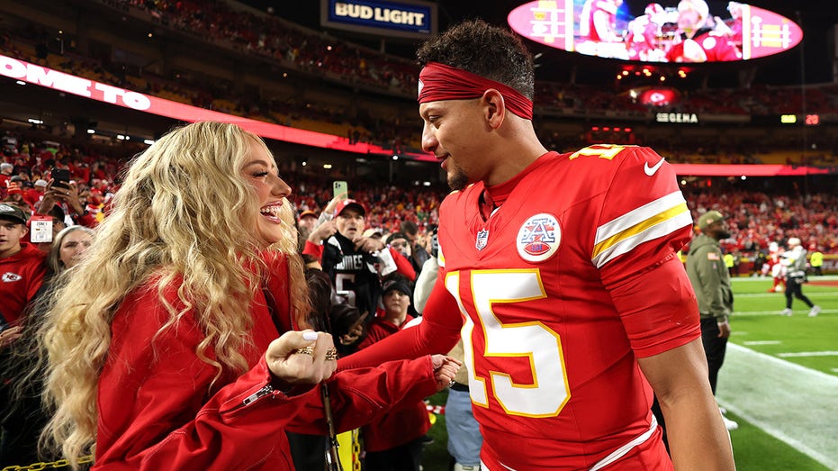 Brittany Mahomes, wife of NFL star Patrick, inducted into alma mater's athletics Hall of Fame