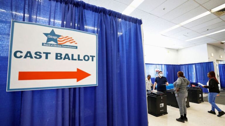 House GOP rushes to court critical voting bloc while facing uphill midterm battle
