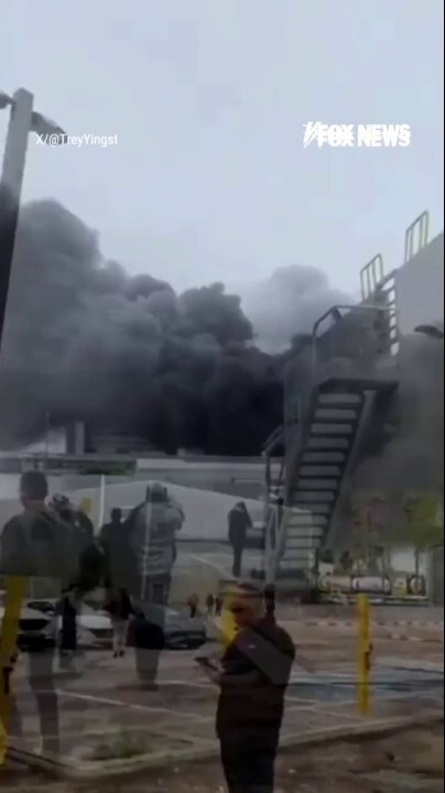 Plume of black smoke seen for miles after MISSLE ATTACK in Israel