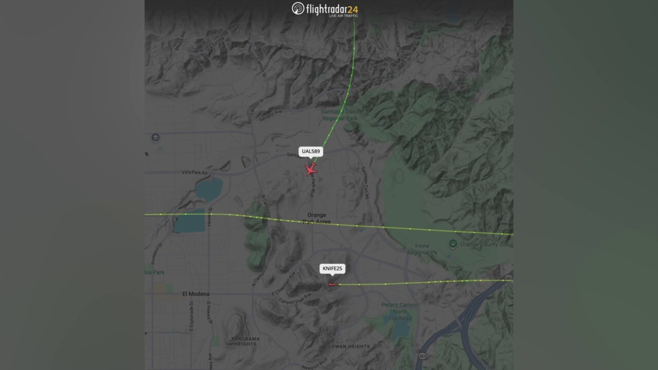 Video shows United Boeing 737, Black Hawk helicopter near miss at California airport