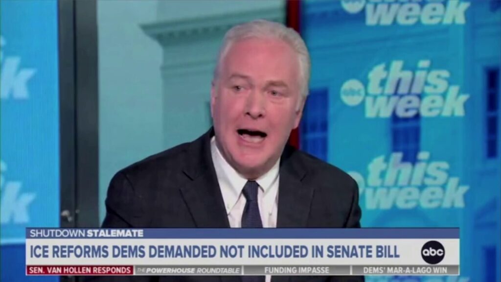 ABC host clashes with Democratic senator on what party has gained from DHS shutdown