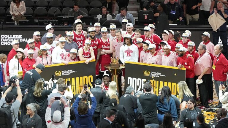 College Basketball Crown returns for second year with massive NIL prize pool, rock solid competition