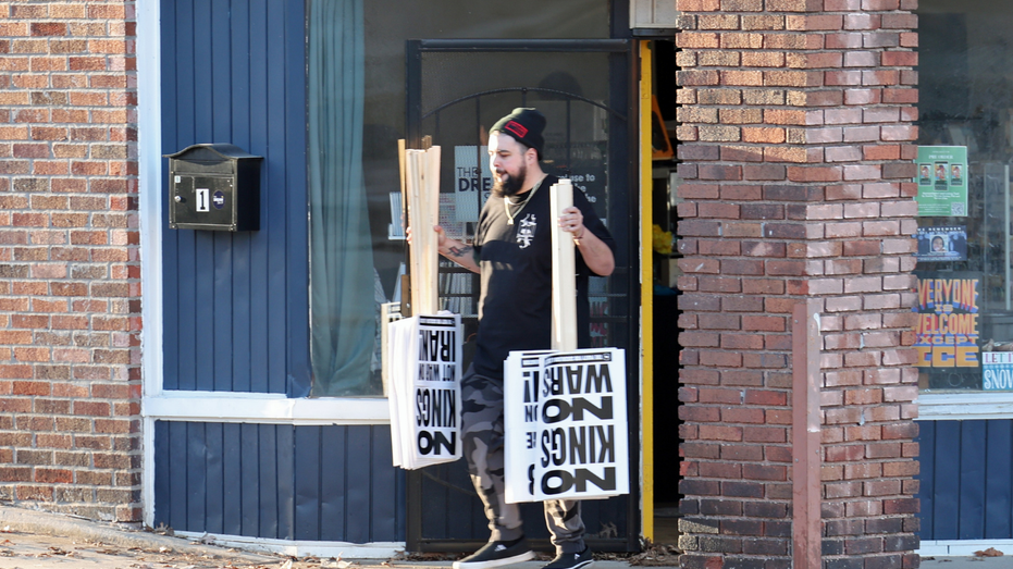 DAVID MARCUS: At crafty No Kings rallies, the participants are the puppets