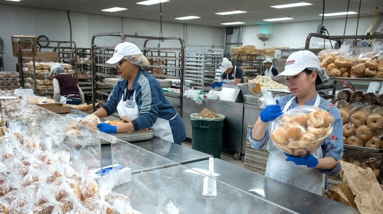 Costco sparks bagel backlash among customers as downsized packs ignite pricing debate