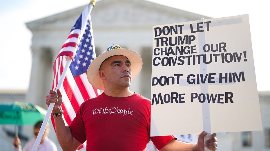 Supreme Court skeptical of Trump birthright citizenship order, Roberts questions argument in landmark case