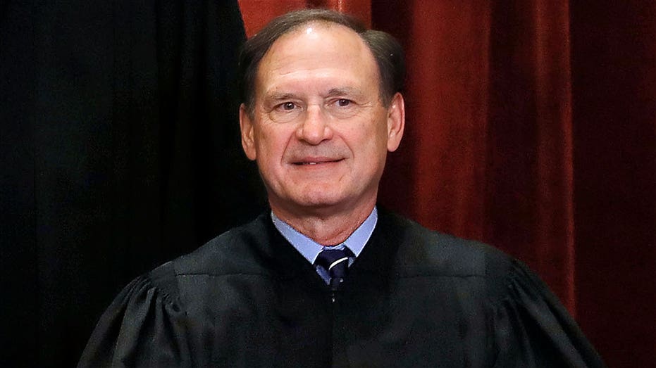 MIKE DAVIS: Supreme Court gives states a map to constitutional sanity