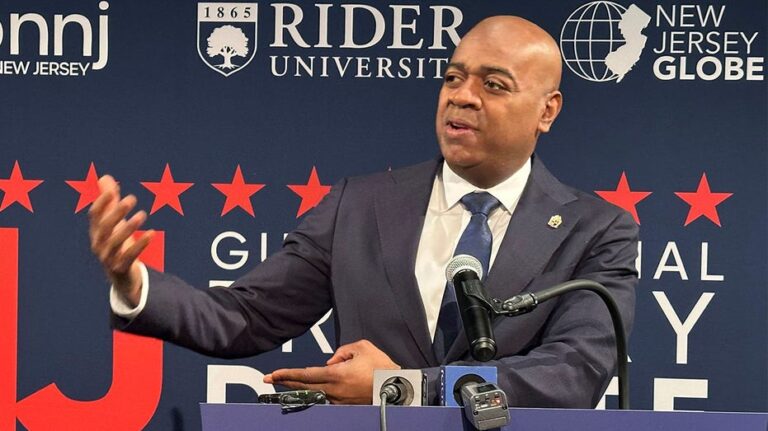 Big city Democrat mayor arrested at ICE protest faces voters in re-election bid