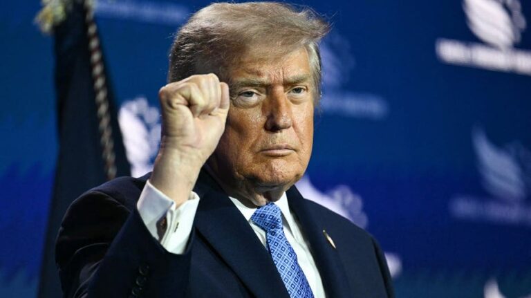 Trump warns ‘godless communists’ will turn cities into slums as Dems fail to fight socialist surge