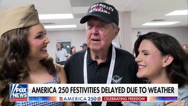 104-year-old World War II veteran shares about his military service