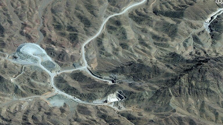 ROBERT MAGINNIS: The Pentagon's plan to seize Iran's uranium isn't a raid. It's an invasion