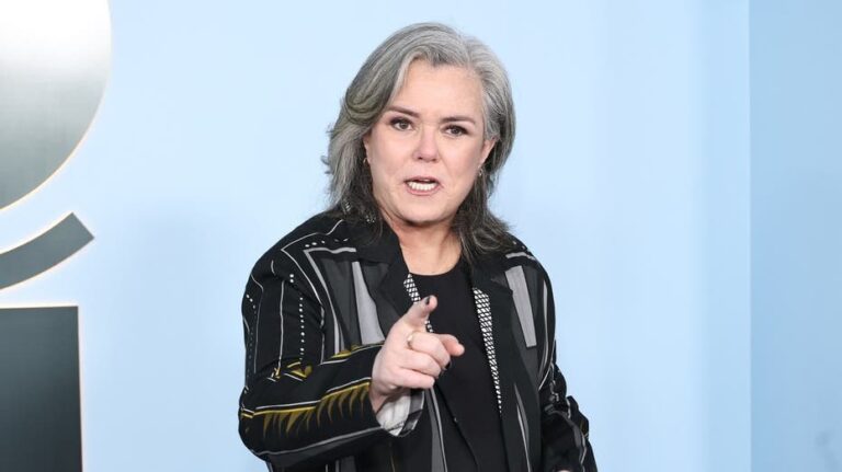Rosie O'Donnell accuses CBS of giving Trump a 'bribe' by settling '60 Minutes' lawsuit