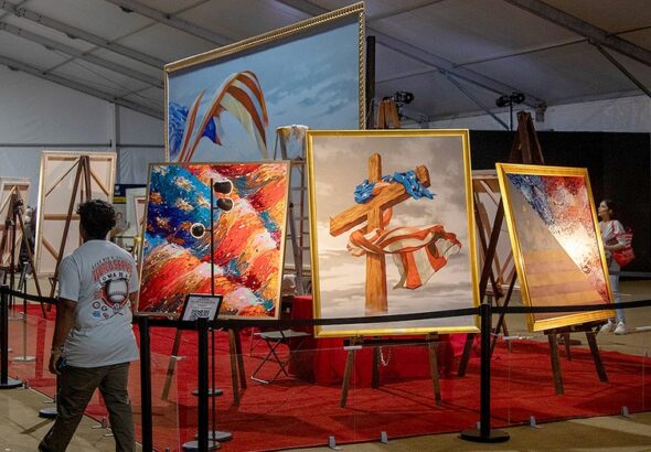 Pro-Trump artist unleashes powerful message about American flag, touts massive Old Glory painting
